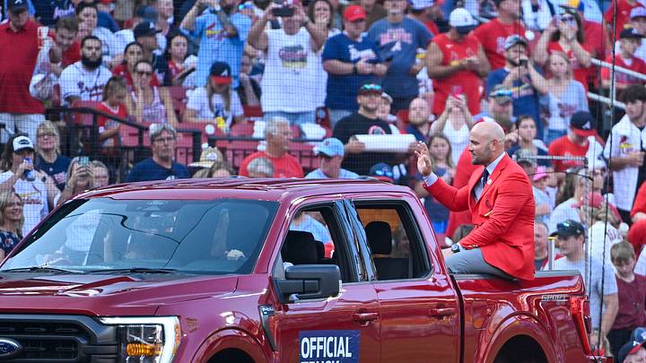 Aug 27, 2022; St. Louis, Missouri, USA; Former St. Louis Cardinals outfielder Matt Holliday celebrates with members of the Cardinals Red Jacket Club after he was inducted into the Cardinals Hall of Fame at Busch Stadium. Mandatory Credit: Jeff Curry-USA TODAY Sports Aug 27, 2022; St. Louis, Missouri, USA; Former St. Louis Cardinals outfielder Matt Holliday celebrates with members of the Cardinals Red Jacket Club after he was inducted into the Cardinals Hall of Fame at Busch Stadium. Mandatory Credit: Jeff Curry-USA TODAY Sports