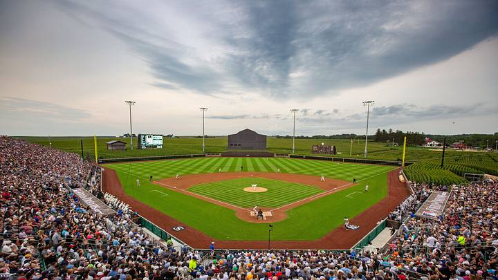 Aug 12, 2021; Dyersville, IA, USA; The first Field of Dreams Game between the New York Yankees and Chicago White Sox on Thursday, Aug. 12, 2021. Mandatory Credit: Zach Boyden-Holmes-USA TODAY NETWORK Aug 12, 2021; Dyersville, IA, USA; The first Field of Dreams Game between the New York Yankees and Chicago White Sox on Thursday, Aug. 12, 2021. Mandatory Credit: Zach Boyden-Holmes-USA TODAY NETWORK