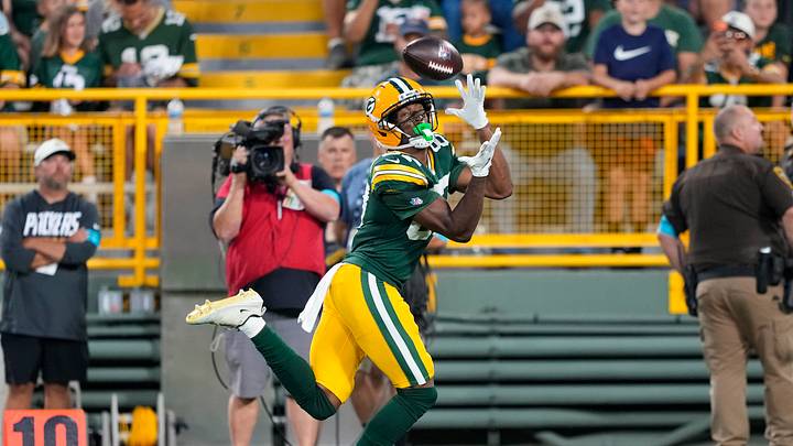 Aug 28, 2026; Green Bay, Wisconsin, USA; Green Bay Packers wide receiver J. Michael Sturdivant (87) catches a pass before scoring a touchdown during the second quarter against the Arizona Cardinals at Lambeau Field. Mandatory Credit: Jeff Hanisch-Imagn Images Aug 28, 2026; Green Bay, Wisconsin, USA; Green Bay Packers wide receiver J. Michael Sturdivant (87) catches a pass before scoring a touchdown during the second quarter against the Arizona Cardinals at Lambeau Field. Mandatory Credit: Jeff Hanisch-Imagn Images