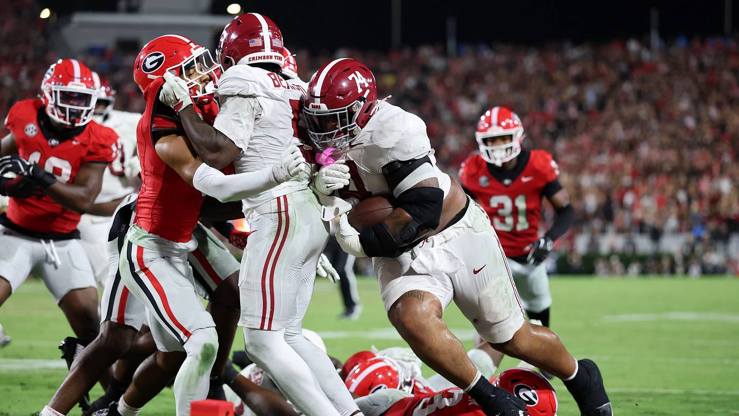 Alabama's Kadyn Proctor was ready to 'go through people' on his ...