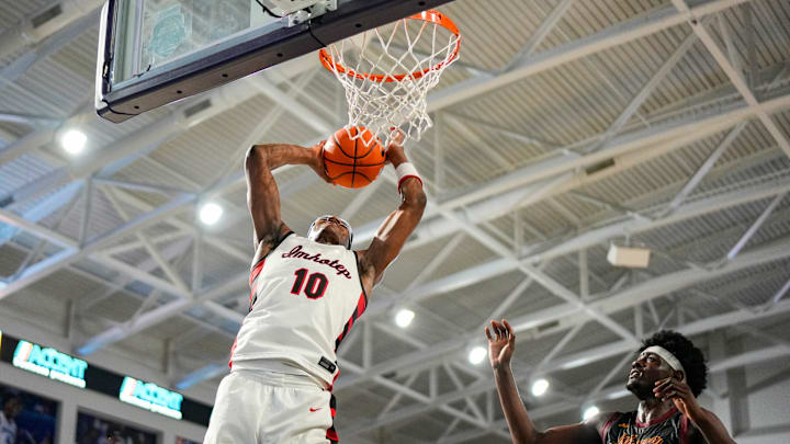 Zaahir Muhammad-Gray, a fast-rising 3-star wing in the 2027 class from Philadelphia, has scored a Syracuse basketball offer.