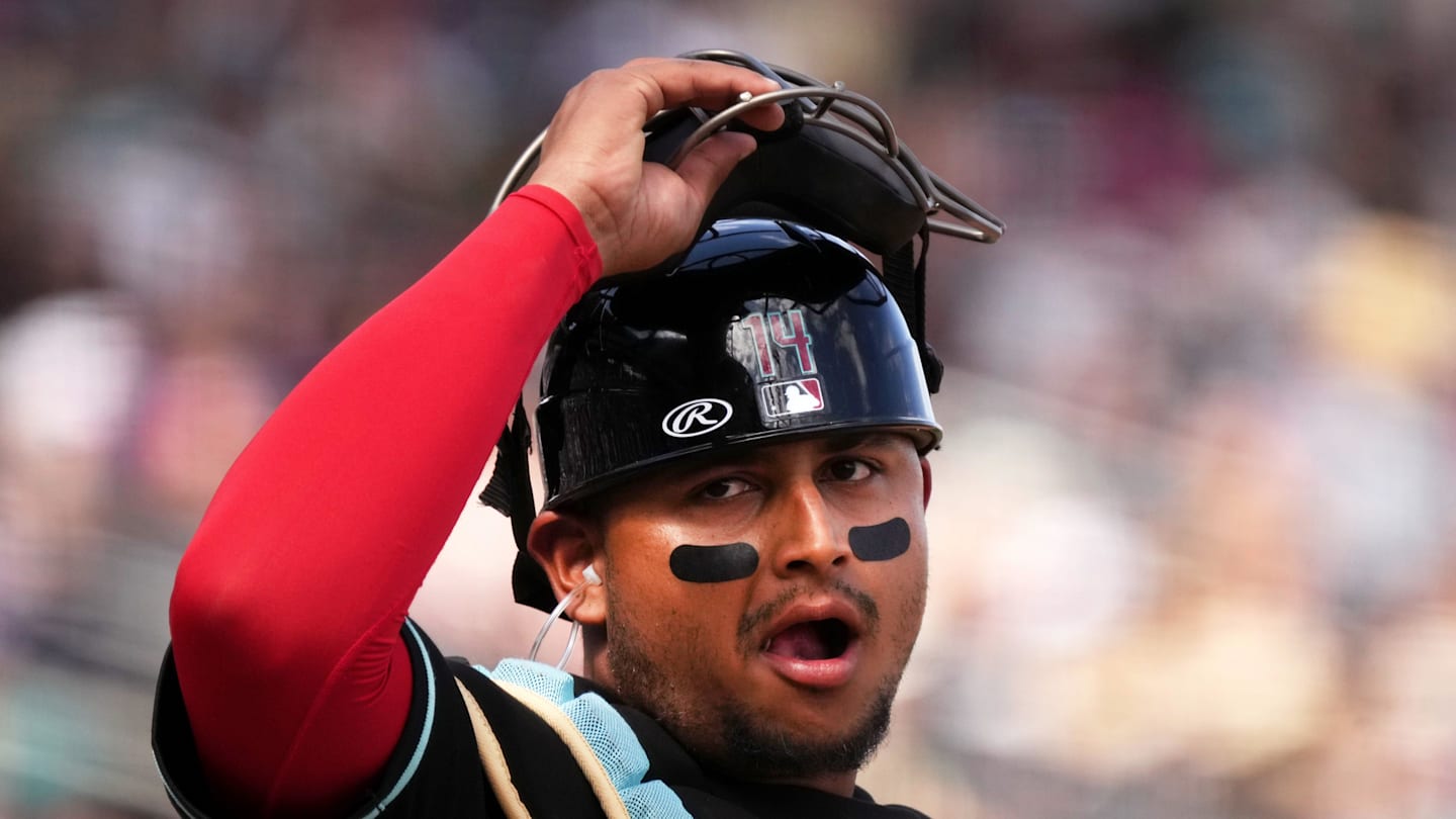 Diamondbacks Place Star Catcher on IL in 5-Player Roster Move