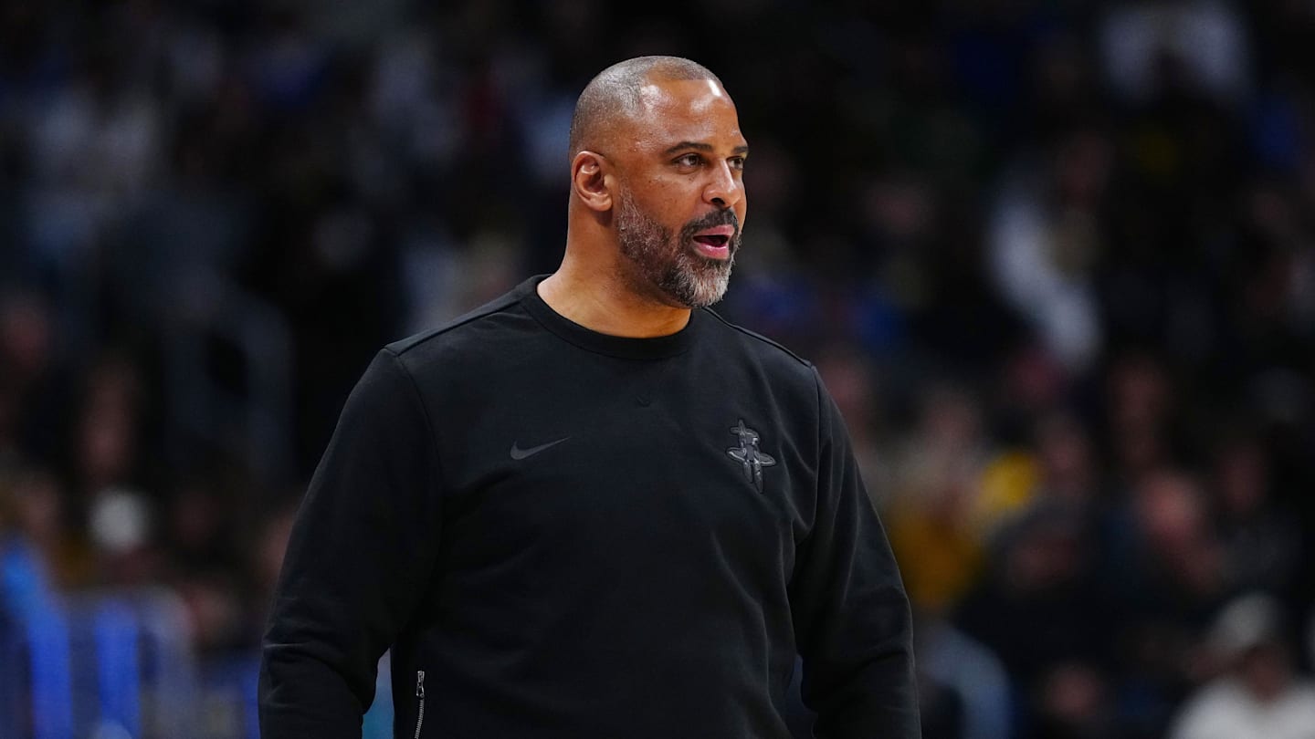 Houston Rockets Prepare to Host the Phoenix Suns, Going for Win 22 on ...