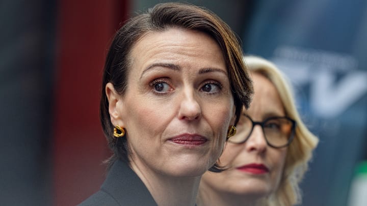 Suranne Jones and Julie Delpy in Hostage. Courtesy Des Willie/Netflix