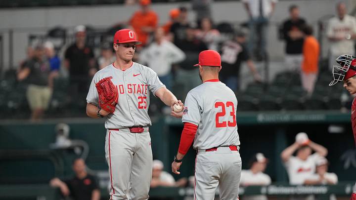 Mar 2, 2025; Arlington, TX, USA; Ohio State plays Oregon State during the Amegy Bank College Baseball Series presented by Kubota Weekend 3 at Globe Life Field. Mandatory Credit: Jim Cowsert-Imagn Images