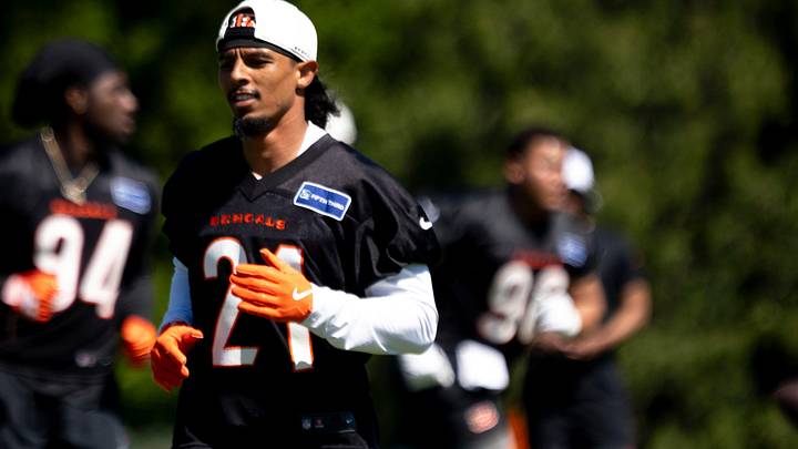 Cincinnati Bengals cornerback Bralyn Lux (21) runs during a practice session at the Kettering Health Practice Fields in Cincinnati on Tuesday, May 12, 2026. Cincinnati Bengals cornerback Bralyn Lux (21) runs during a practice session at the Kettering Health Practice Fields in Cincinnati on Tuesday, May 12, 2026.