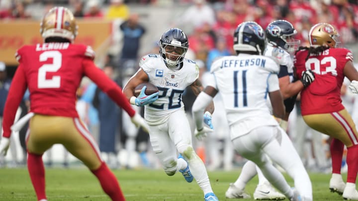 Dec 14, 2025; Santa Clara, California, USA; Tennessee Titans running back Tony Pollard (20) runs with the ball during the second quarter against the San Francisco 49ers at Levi's Stadium. Mandatory Credit: Cary Edmondson-Imagn Images Dec 14, 2025; Santa Clara, California, USA; Tennessee Titans running back Tony Pollard (20) runs with the ball during the second quarter against the San Francisco 49ers at Levi's Stadium. Mandatory Credit: Cary Edmondson-Imagn Images