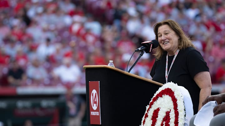 Fawn Rose, Pete Rose’s daughter, speaks at Great American Ball Park during the Cincinnati Red’s Pete Rose night at the ballpark on Wednesday, May 14, 2025 in Cincinnati.