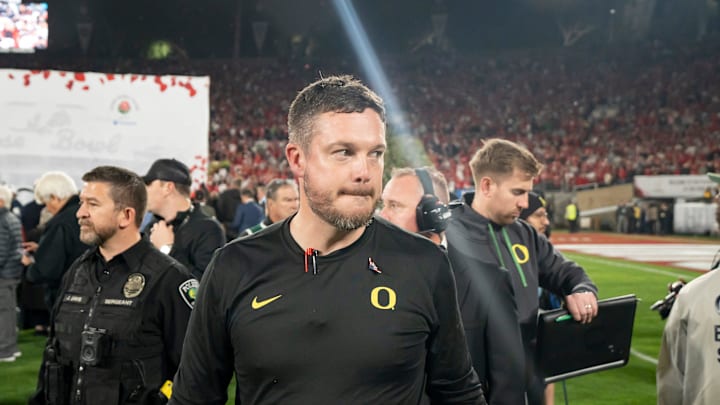 Oregon head coach Dan Lanning walks off the field as the Oregon Ducks face the Ohio State Buckeyes Wednesday, Jan. 1, 2025, in the quarterfinal of the College Football Playoff at the Rose Bowl in Pasadena, Calif.