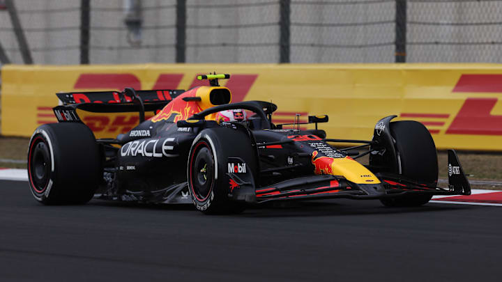 [US, Mexico & Canada customers only] March 23, 2025; Shanghai, CHINA; Liam Lawson during the F1 Chinese Grand Prix at Shanghai International Circuit. Mandatory Credit: Go Nakamura/Reuters via Imagn Images