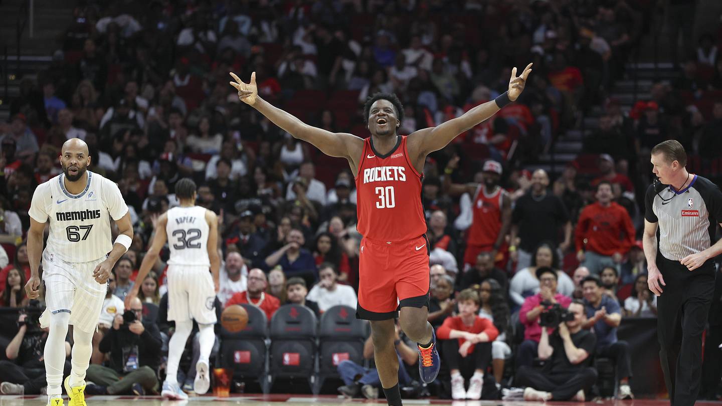 Rockets' Clint Capela Compiles Starting Five of NBA's Best S