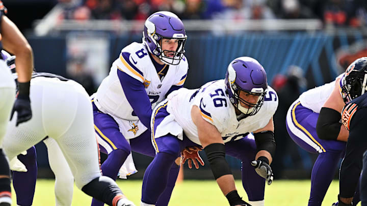 Oct 15, 2023; Chicago, Illinois, USA;  Minnesota Vikings quarterback Kirk Cousins (8) calls signals