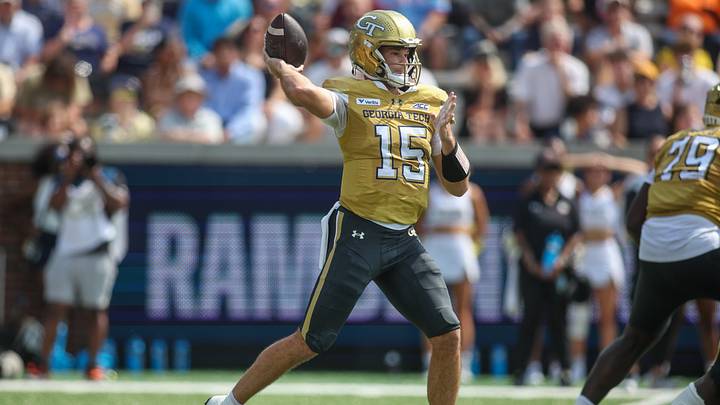 Sep 19, 2026; Atlanta, Georgia, USA; Georgia Tech Yellow Jackets quarterback Alberto Mendoza (15) throws a pass against the Mercer Bears in the first quarter at Bobby Dodd Stadium at Hyundai Field. Mandatory Credit: Brett Davis-Imagn Images Sep 19, 2026; Atlanta, Georgia, USA; Georgia Tech Yellow Jackets quarterback Alberto Mendoza (15) throws a pass against the Mercer Bears in the first quarter at Bobby Dodd Stadium at Hyundai Field. Mandatory Credit: Brett Davis-Imagn Images