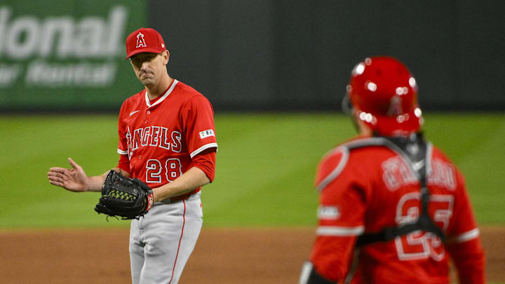 Apr 1, 2025; St. Louis, Missouri, USA;  Los Angeles Angels starting pitcher Kyle Hendricks (28) reacts as he walks off the field after the sixth inning against the St. Louis Cardinals at Busch Stadium. Mandatory Credit: Jeff Curry-Imagn Images