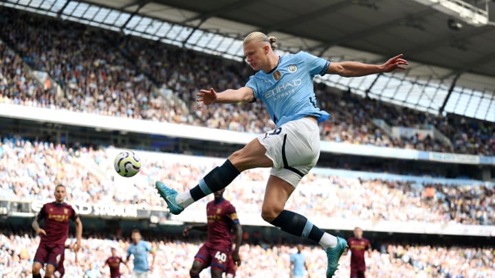 Erling Haaland já tem quatro gols em dois jogos na Premier League Erling Haaland já tem quatro gols em dois jogos na Premier League