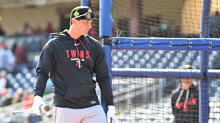 Mar 17, 2026; Clearwater, Florida, USA; Minnesota Twins shortstop Brooks Lee (22) exits the batting cage before the start of the game against the Philadelphia Phillies during spring training at BayCare Ballpark. Mandatory Credit: Jonathan Dyer-Imagn Images Mar 17, 2026; Clearwater, Florida, USA; Minnesota Twins shortstop Brooks Lee (22) exits the batting cage before the start of the game against the Philadelphia Phillies during spring training at BayCare Ballpark. Mandatory Credit: Jonathan Dyer-Imagn Images