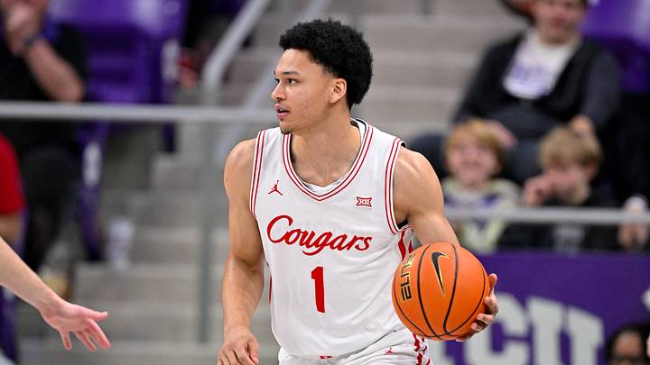 Jan 28, 2026; Fort Worth, Texas, USA; Houston Cougars guard Isiah Harwell (1). Jan 28, 2026; Fort Worth, Texas, USA; Houston Cougars guard Isiah Harwell (1).