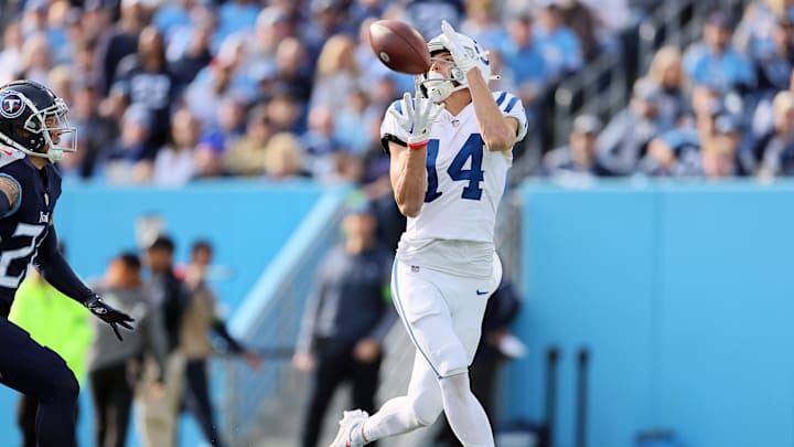 Indianapolis Colts v Tennessee Titans