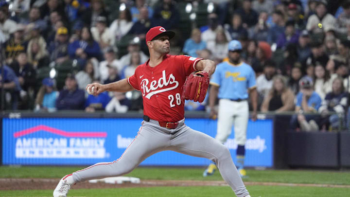 Apr 4, 2025; Milwaukee, Wisconsin, USA; Cincinnati Reds pitcher Nick Martinez (28) delivers a pitch against the Milwaukee Brewers in the third inning at American Family Field. Mandatory Credit: Michael McLoone-Imagn Images Apr 4, 2025; Milwaukee, Wisconsin, USA; Cincinnati Reds pitcher Nick Martinez (28) delivers a pitch against the Milwaukee Brewers in the third inning at American Family Field. Mandatory Credit: Michael McLoone-Imagn Images