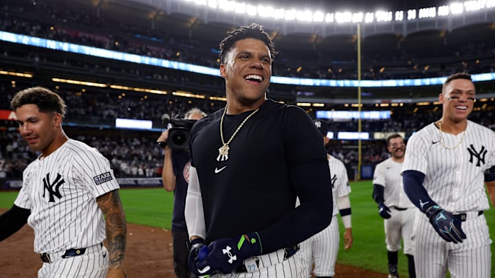 Boston Red Sox v New York Yankees