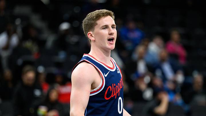 Mar 23, 2026; Inglewood, California, USA; Los Angeles Clippers guard Sean Pedulla (00) looks on during the second half against the Milwaukee Bucks at Intuit Dome. Mandatory Credit: William Liang-Imagn Images Mar 23, 2026; Inglewood, California, USA; Los Angeles Clippers guard Sean Pedulla (00) looks on during the second half against the Milwaukee Bucks at Intuit Dome. Mandatory Credit: William Liang-Imagn Images