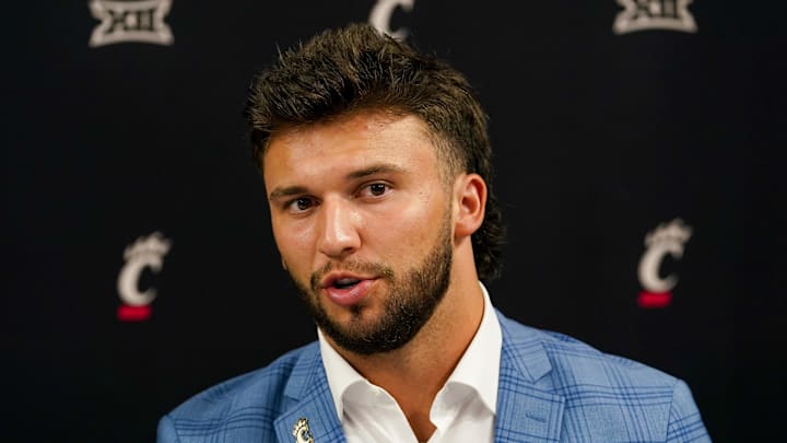 Jul 8, 2025; Frisco, TX, USA; Cincinnati quarterback Brendan Sorsby answers questions from the media during 2025 Big 12 Football Media Days at The Star. Mandatory Credit: Raymond Carlin III-Imagn Images Jul 8, 2025; Frisco, TX, USA; Cincinnati quarterback Brendan Sorsby answers questions from the media during 2025 Big 12 Football Media Days at The Star. Mandatory Credit: Raymond Carlin III-Imagn Images