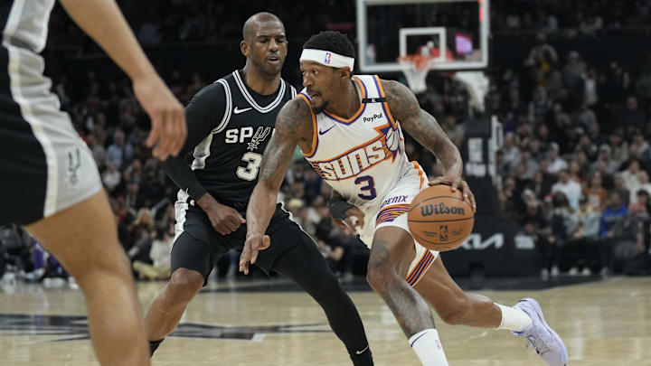 Feb 20, 2025; Austin, Texas, USA; Phoenix Suns guard Bradley Beal (3) drives to the basket against San Antonio Spurs guard Chris Paul (3) during the first half the San Antonio Spurs at Moody Center. Mandatory Credit: Scott Wachter-Imagn Images Feb 20, 2025; Austin, Texas, USA; Phoenix Suns guard Bradley Beal (3) drives to the basket against San Antonio Spurs guard Chris Paul (3) during the first half the San Antonio Spurs at Moody Center. Mandatory Credit: Scott Wachter-Imagn Images