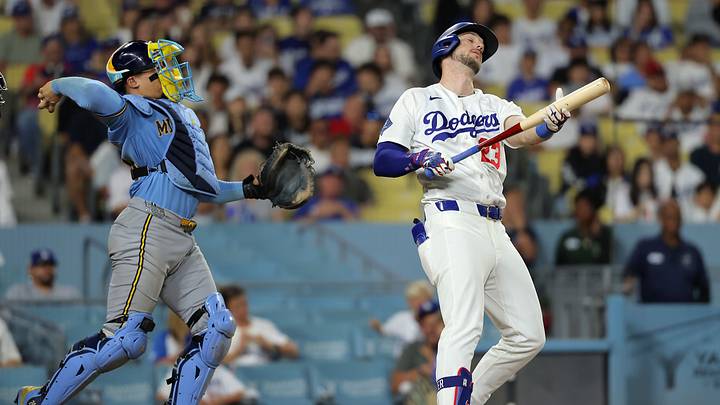 Milwaukee Brewers v Los Angeles Dodgers Milwaukee Brewers v Los Angeles Dodgers