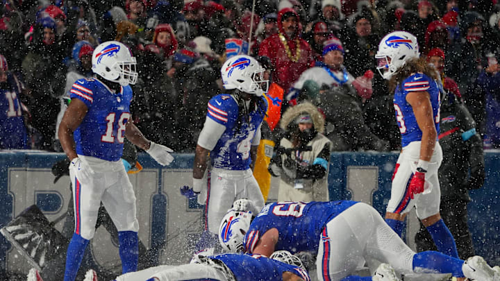 The Bills celebrate a touchdown during their 35–10 win over the 49ers on Dec. 1, 2024.
