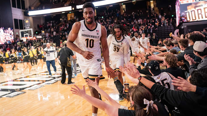 Vanderbilt forward Ak Okereke (10) celebrates defeating Georgia at Memorial Gym in Nashville, Tenn., Wednesday, Feb. 25, 2026.