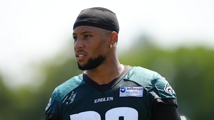 Jul 24, 2025; Philadelphia, PA, USA; Philadelphia Eagles running back Saquon Barkley (26) looks on during training camp at NovaCare Complex. Mandatory Credit: Kyle Ross-Imagn Images Jul 24, 2025; Philadelphia, PA, USA; Philadelphia Eagles running back Saquon Barkley (26) looks on during training camp at NovaCare Complex. Mandatory Credit: Kyle Ross-Imagn Images