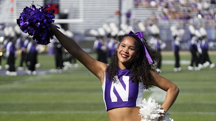 Northwestern Wildcats cheerleaders 