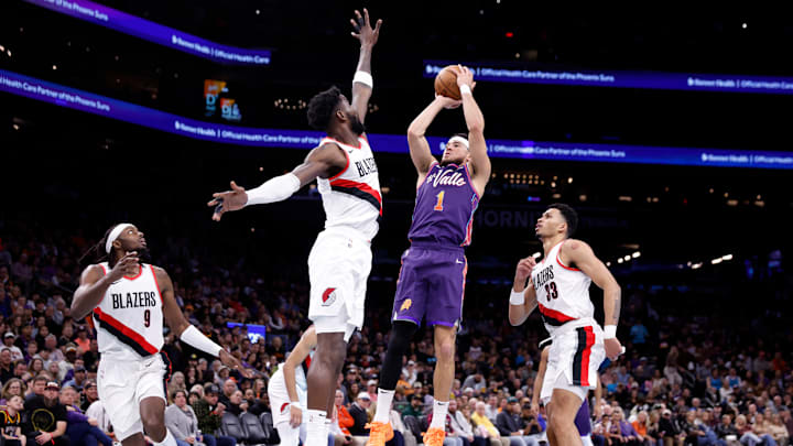 Portland Trail Blazers v Phoenix Suns