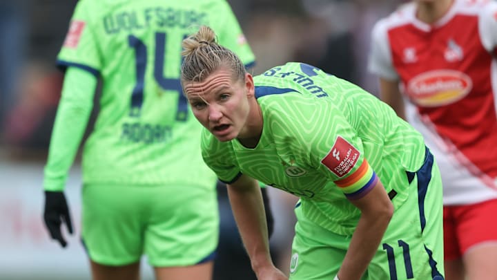 Alexandra Popp und der VfL Wolfsburg reisen zum Spitzenspiel nach Freiburg Alexandra Popp und der VfL Wolfsburg reisen zum Spitzenspiel nach Freiburg