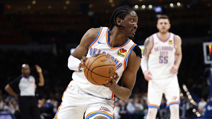 Nov 20, 2024; Oklahoma City, Oklahoma, USA; Oklahoma City Thunder forward Jalen Williams (8) moves the ball against Portland Trail Blazers during the second half at Paycom Center. Mandatory Credit: Alonzo Adams-Imagn Images Nov 20, 2024; Oklahoma City, Oklahoma, USA; Oklahoma City Thunder forward Jalen Williams (8) moves the ball against Portland Trail Blazers during the second half at Paycom Center. Mandatory Credit: Alonzo Adams-Imagn Images