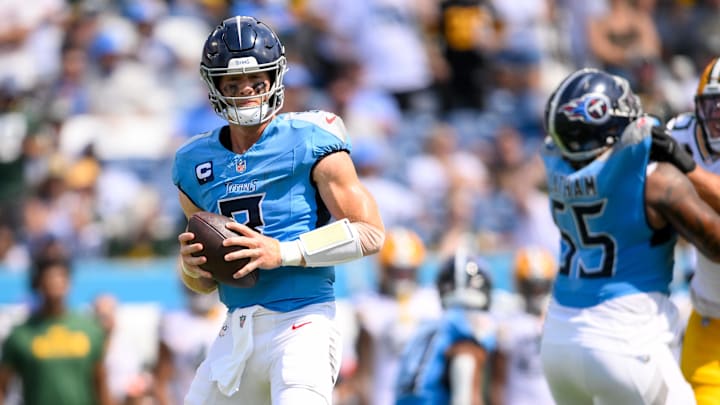 Sep 22, 2024; Nashville, Tennessee, USA;  Tennessee Titans Will Levis (8) stands in the pocket against the Green Bay Packers during the second half at Nissan Stadium. Mandatory Credit: Steve Roberts-Imagn Images
