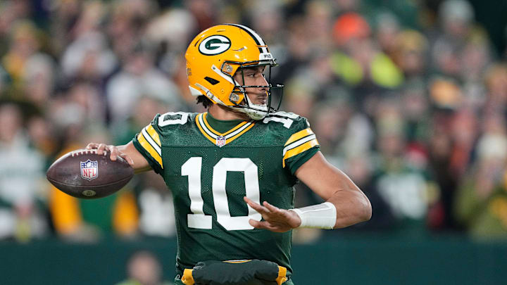 Chicago Bears v Green Bay Packers