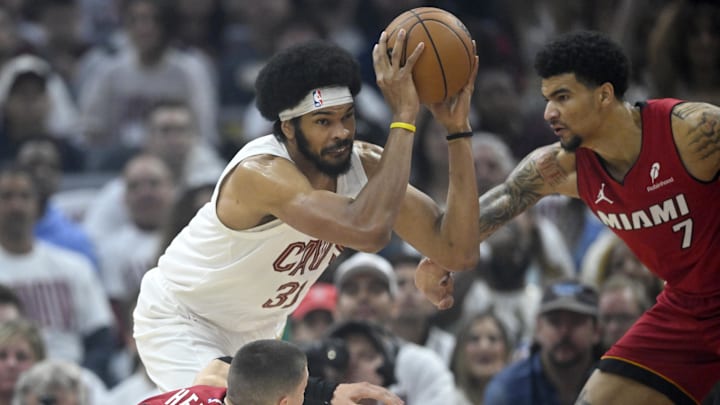 Miami Heat rookie center Kel'el Ware had a rough Game 1 against Jarrett Allen and the Cleveland Cavaliers in his team's 121-100 loss. Miami Heat rookie center Kel'el Ware had a rough Game 1 against Jarrett Allen and the Cleveland Cavaliers in his team's 121-100 loss.