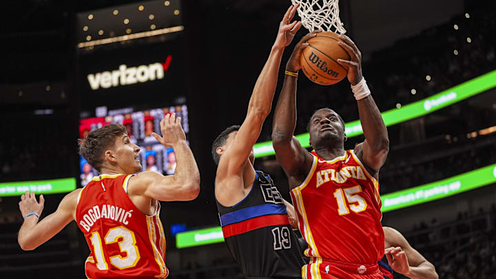 Jan 22, 2025; Atlanta, Georgia, USA; Atlanta Hawks center Clint Capela (15) grabs a rebound over Detroit Pistons forward Simone Fontecchio (19) during the second half at State Farm Arena. Mandatory Credit: Dale Zanine-Imagn Images Jan 22, 2025; Atlanta, Georgia, USA; Atlanta Hawks center Clint Capela (15) grabs a rebound over Detroit Pistons forward Simone Fontecchio (19) during the second half at State Farm Arena. Mandatory Credit: Dale Zanine-Imagn Images