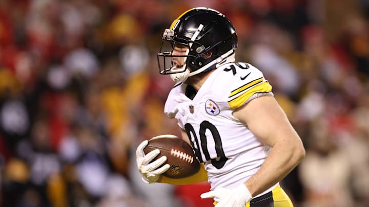 AFC Wild Card Playoffs - Pittsburgh Steelers v Kansas City Chiefs