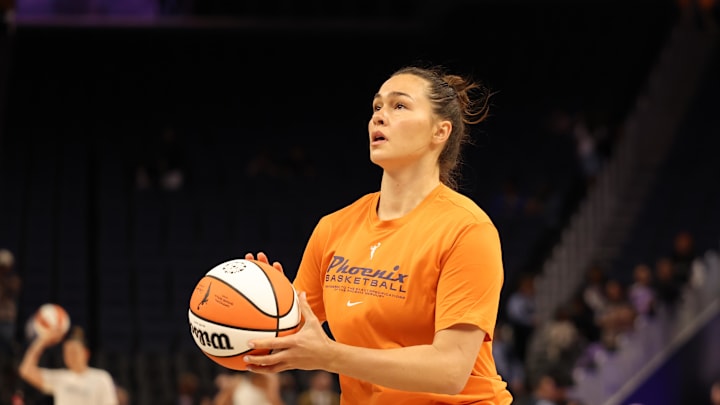 Jul 14, 2025; San Francisco, California, USA; Phoenix Mercury forward Kathryn Westbeld (24) warms up before the game against the Golden State Valkyries at Chase Center. Mandatory Credit: Kelley L Cox-Imagn Images Jul 14, 2025; San Francisco, California, USA; Phoenix Mercury forward Kathryn Westbeld (24) warms up before the game against the Golden State Valkyries at Chase Center. Mandatory Credit: Kelley L Cox-Imagn Images
