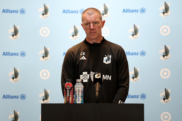 คาเมรอน โนว์ลส์ คาเมรอน โนว์ลส์