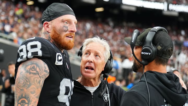 Chicago Bears v Las Vegas Raiders