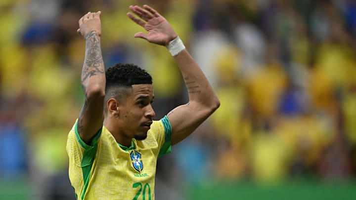 Savinho é opção para o ataque