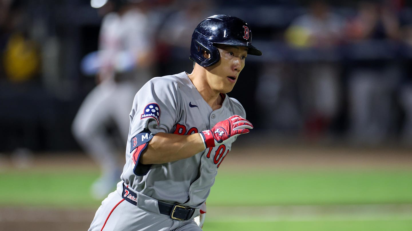 Pirates Should Chase $90 Million Red Sox Outfielder