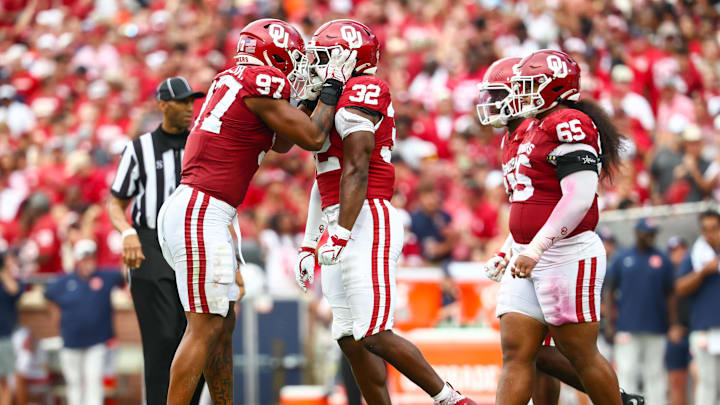 Oklahoma defensive lineman R Mason Thomas Oklahoma defensive lineman R Mason Thomas