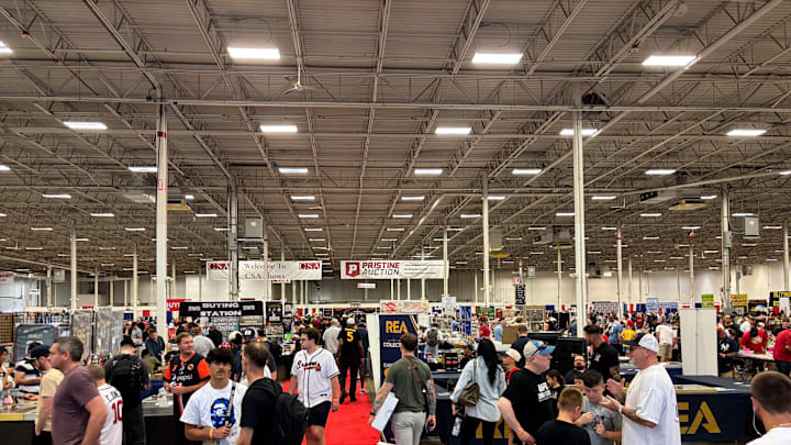 Chantilly Card Show Floor 