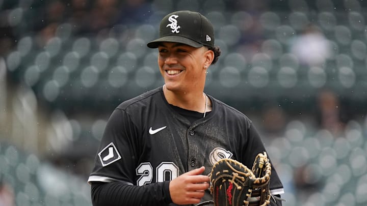 May 28, 2025; New York, New York, USA; Chicago White Sox first baseman Miguel Vargas (20) reacts during the game against the New York Mets at Citi Field. Mandatory Credit: Lucas Boland-Imagn Images