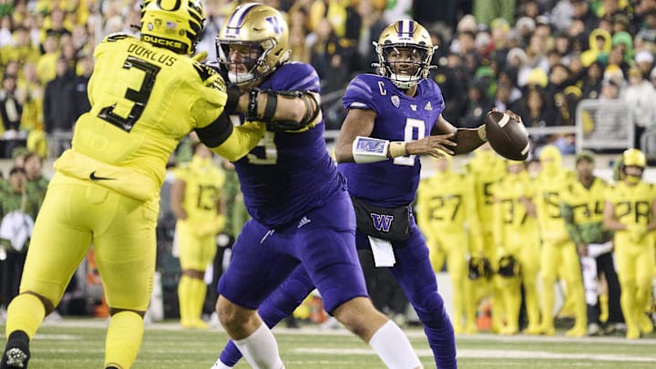 Nov 12, 2022; Eugene, Oregon, USA; Washington Huskies quarterback Michael Penix Jr. (9) throws a