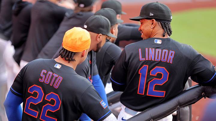 Jun 25, 2026; New York City, New York, USA; New York Mets designated hitter Juan Soto (22) talks to shortstop Francisco Lindor (12) in the dugout during the first inning against the Chicago Cubs at Citi Field. Mandatory Credit: Brad Penner-Imagn Images